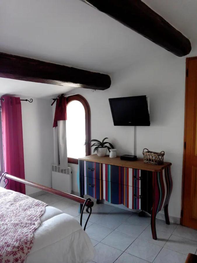 Maison Avec Jacuzzi Et Terrasse Sur Les Toits Brignon Eksteriør billede