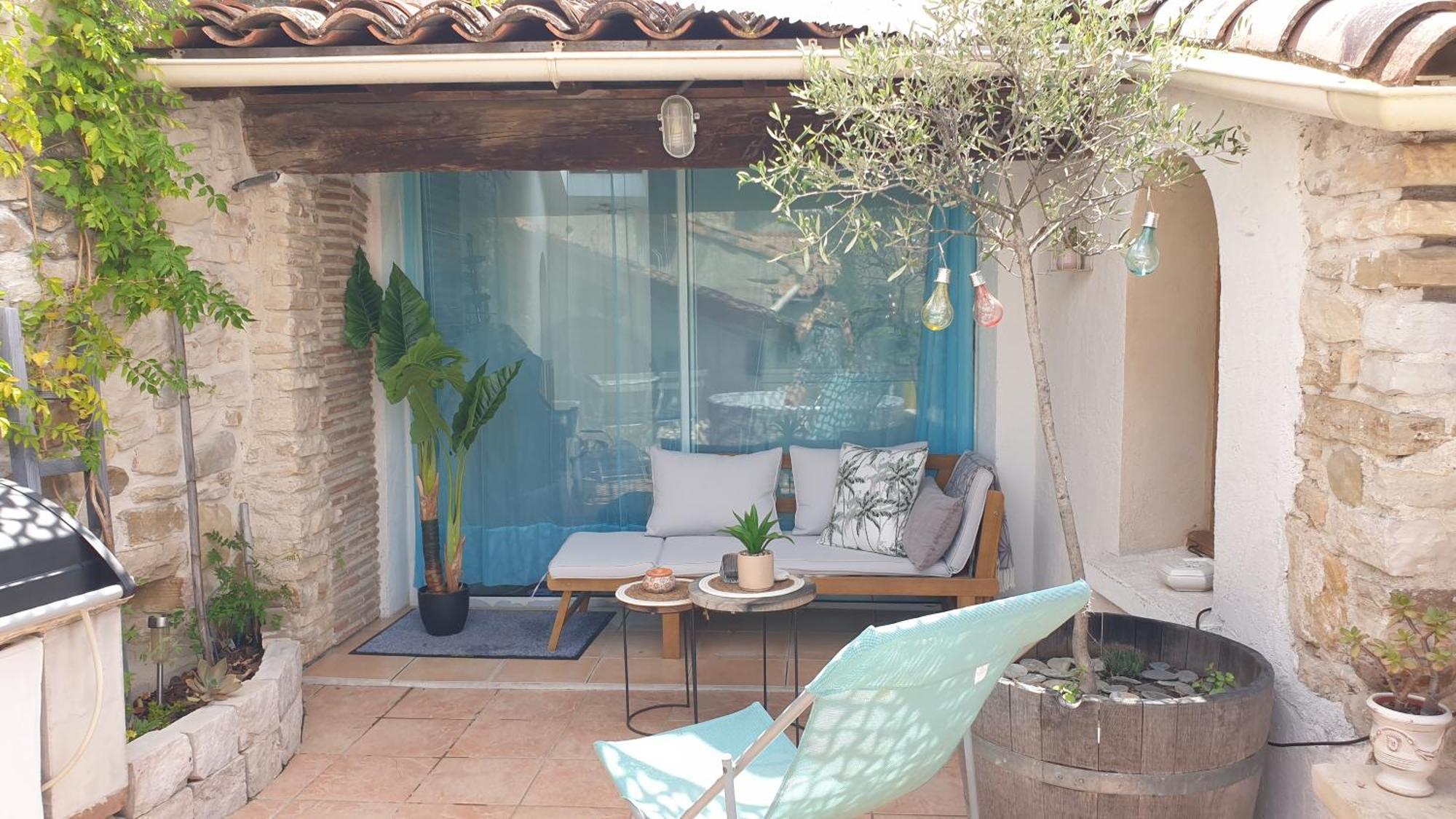 Maison Avec Jacuzzi Et Terrasse Sur Les Toits Brignon Eksteriør billede